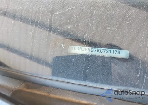 2019 Jeep Grand Cherokee Limited 4X2 from USA, damaged, VIN 1C4RJEBG7KC731179